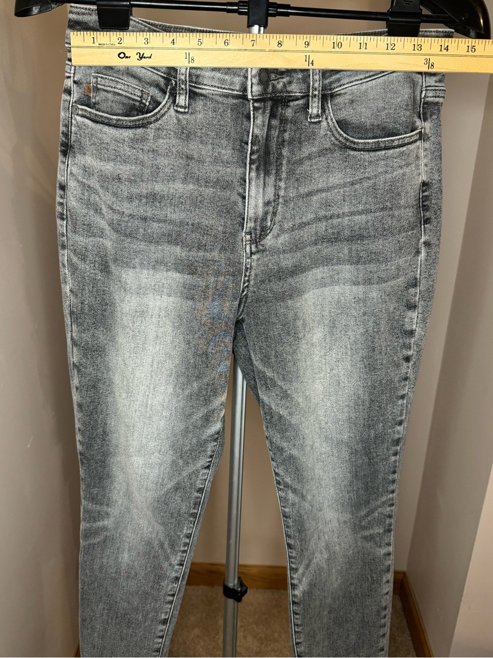 Judy Blue Jeans Womens 9/29 Gray Skinny Slim Fit Stretch Distressed Denim Casual - Picture 6 of 9